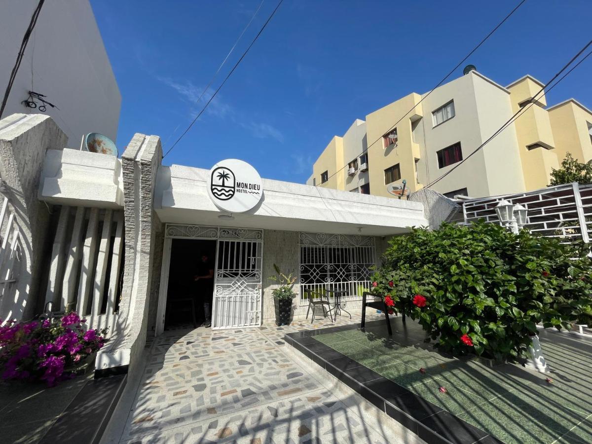 Mondieu Hostel バランキージャ エクステリア 写真